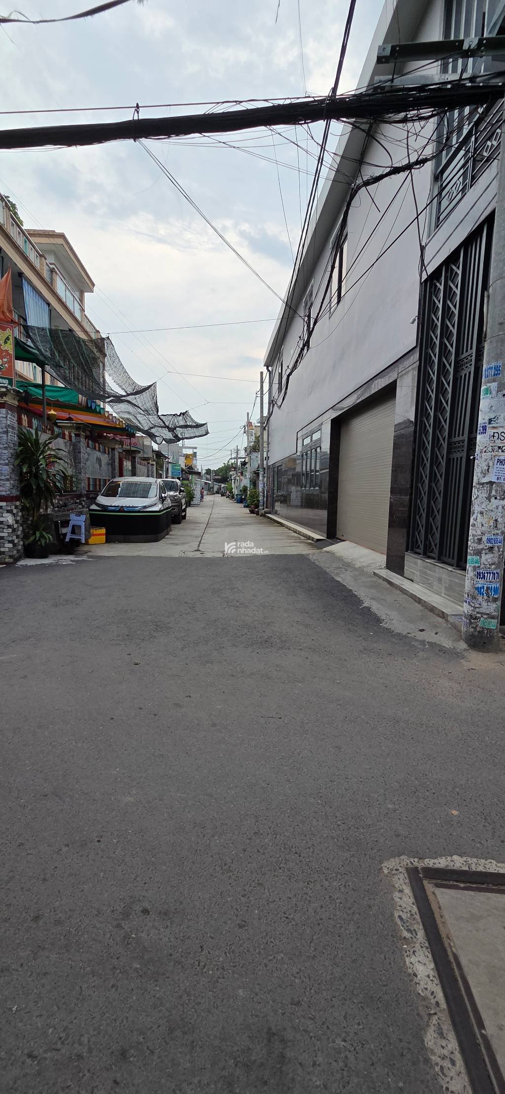  NHÀ C4 187M2 NGANG 5.2M NỞ HẬU 8.5M  HẺM XE TẢI CÁCH AEON TÂN PHÚ 3 PHÚT