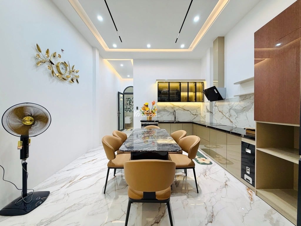 Bán nhà MTKD đa ngành nghề, 100m2, Gara ôtô, Nguyễn Duy Cung Gò Vấp, nhỉnh 12 tỷ