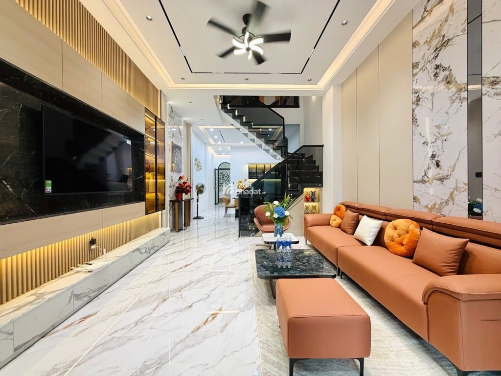 Bán nhà MTKD đa ngành nghề, 100m2, Gara ôtô, Nguyễn Duy Cung Gò Vấp, nhỉnh 12 tỷ