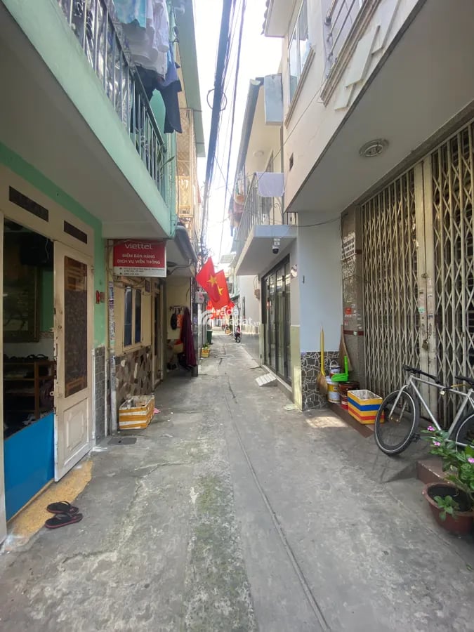 NHÀ PHAN THỊ HÀNH 22,7M2 , 1 TRỆT 1 LẦU, CÒN MỚI Ở NGÂY , GIÁ 2TỶ85