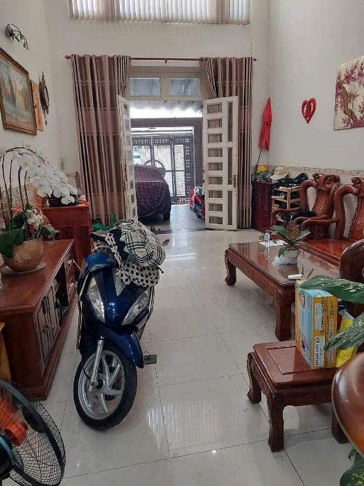 Nhà 5 tầng Nguyễn Sỹ Sách, 94m2, 4.2x22, cho thuê 30tr/th, Chỉ 9.5 Tỷ TL