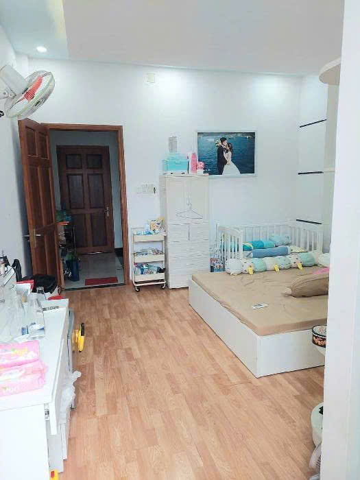 Nhà 5 tầng Nguyễn Sỹ Sách, 94m2, 4.2x22, cho thuê 30tr/th, Chỉ 9.5 Tỷ TL