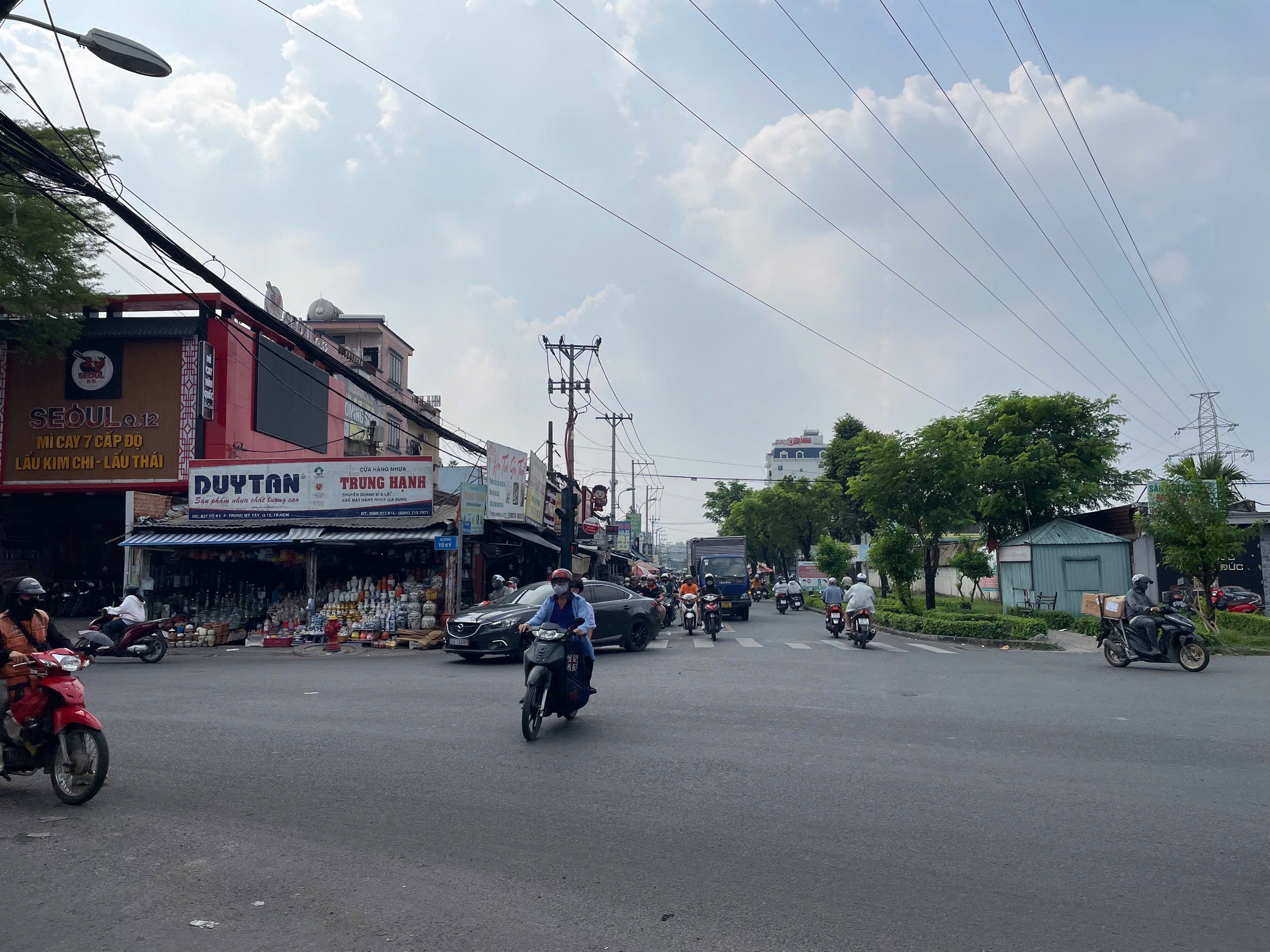  NHÀ CẤP 4 KINH DOANH GẦN ĐẠI HỌC GIAO THÔNG