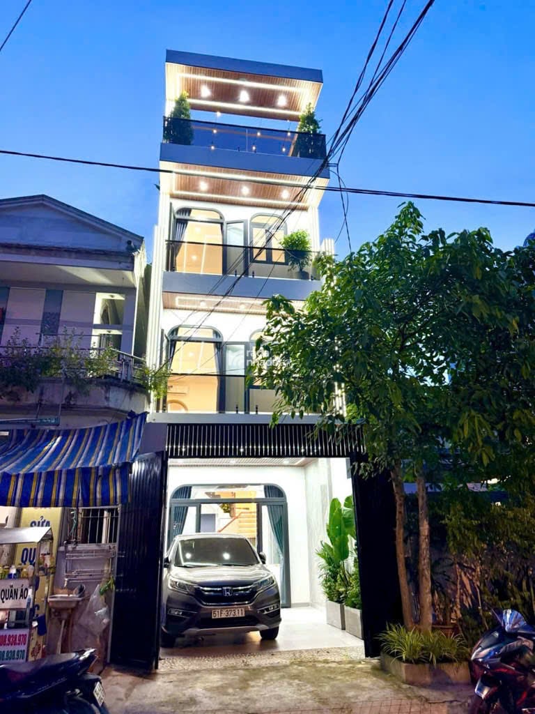 Mặt tiền kinh doanh  đường số 18  phường 8  Gò Vấp  4.3x17m  Giá 11.9Tỷ