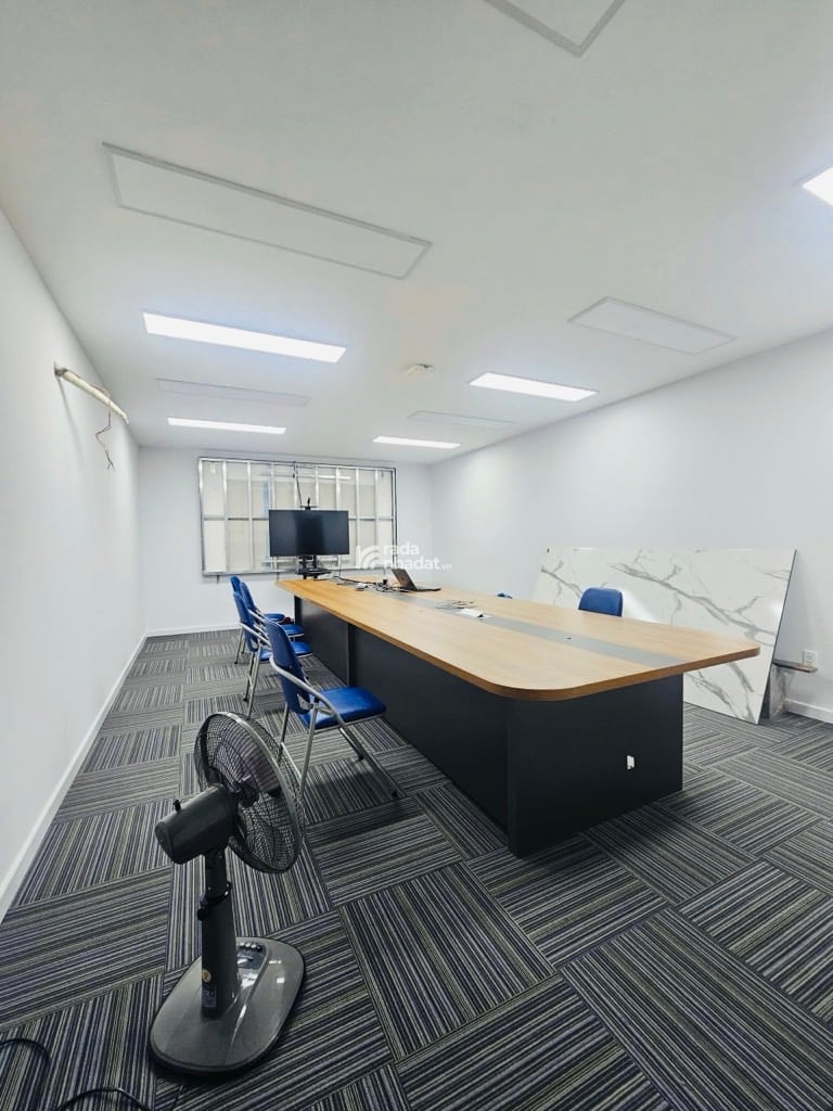 NGAY CƯ XÁ LỮ GIA-2 MẶT TIỀN- KHU 319 LÝ THƯỜNG KIỆT-P.15-Q.11- DT: 4.5*16M- 25 TỶ 5