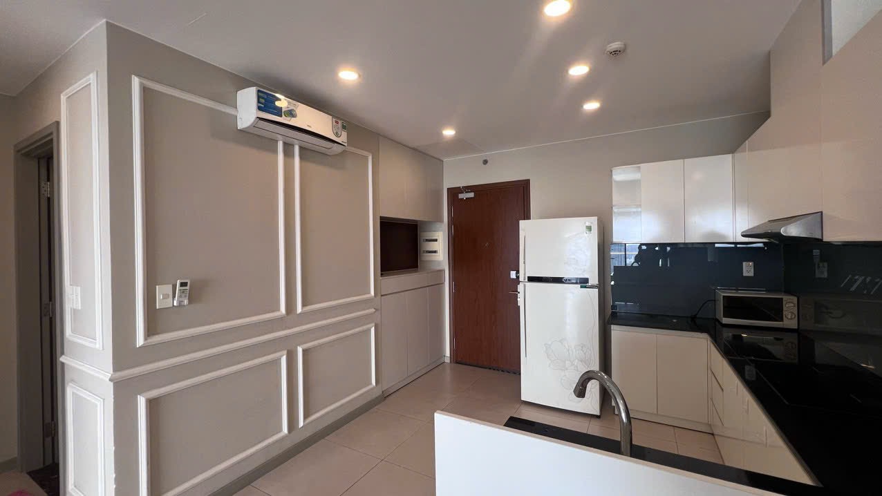 Cho thuê căn hộ 90m2, The Gold View, phường Vĩnh Hội