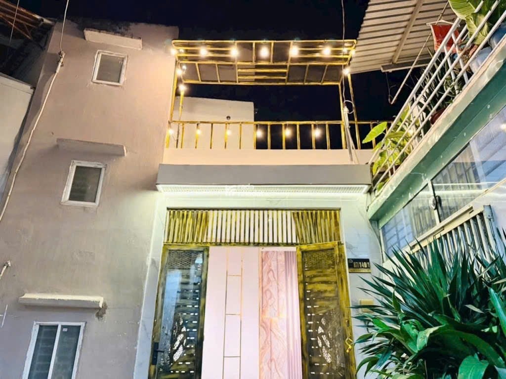 Nguyễn Sỹ Sách phường Tân Sơn (F15, Tân Bình), Tphcm.- Diện tích khủng 3m218m, Cn 55m2.