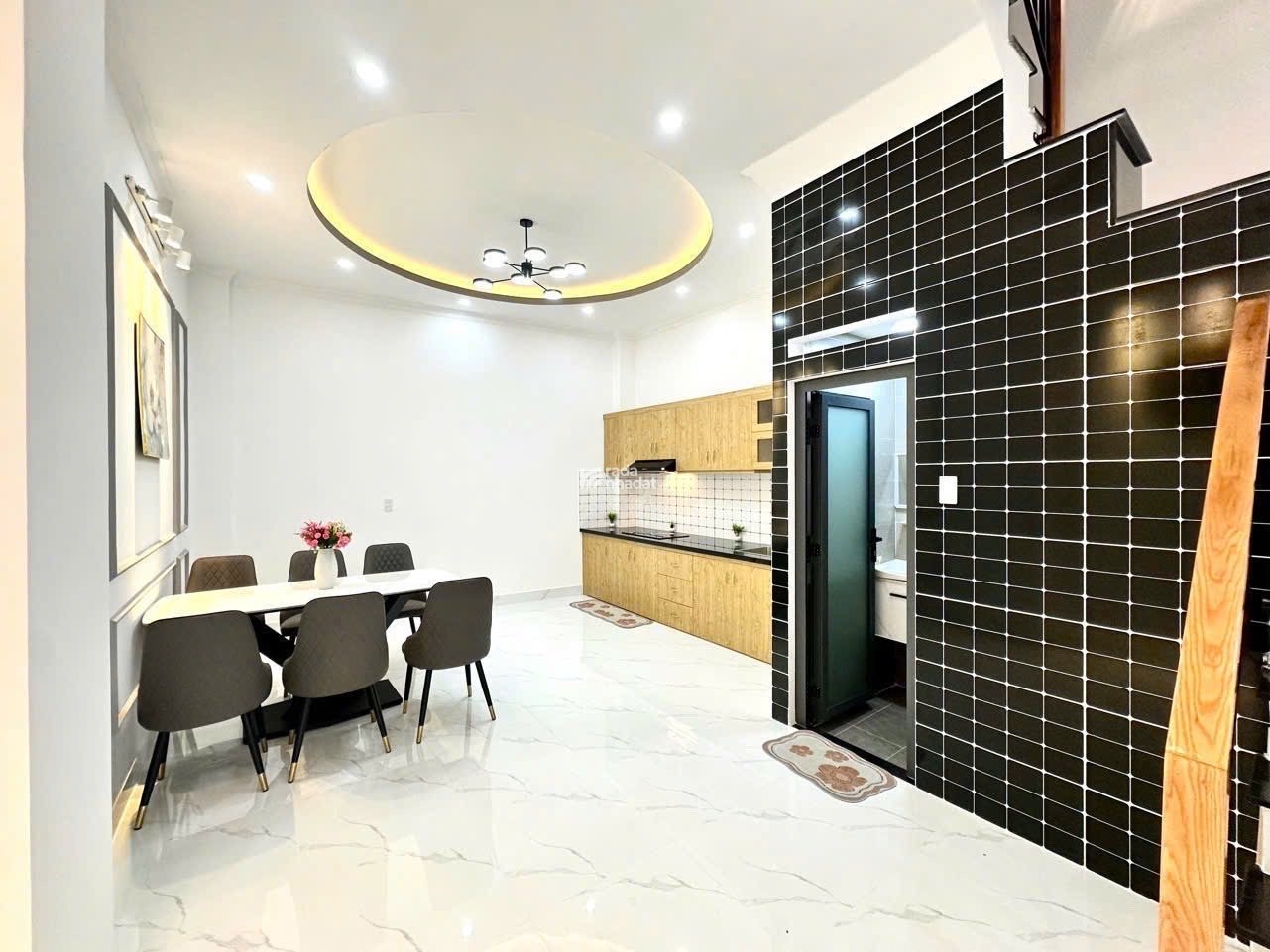 NGUYỄN THƯỢNG HIỀN P5 BT - SIÊU PHẨM 4 TẦNG - MỚI TINH TẶNG ĐẦY ĐỦ NỘI THẤT - Ô TÔ ĐỖ CỬA - 4 PN
