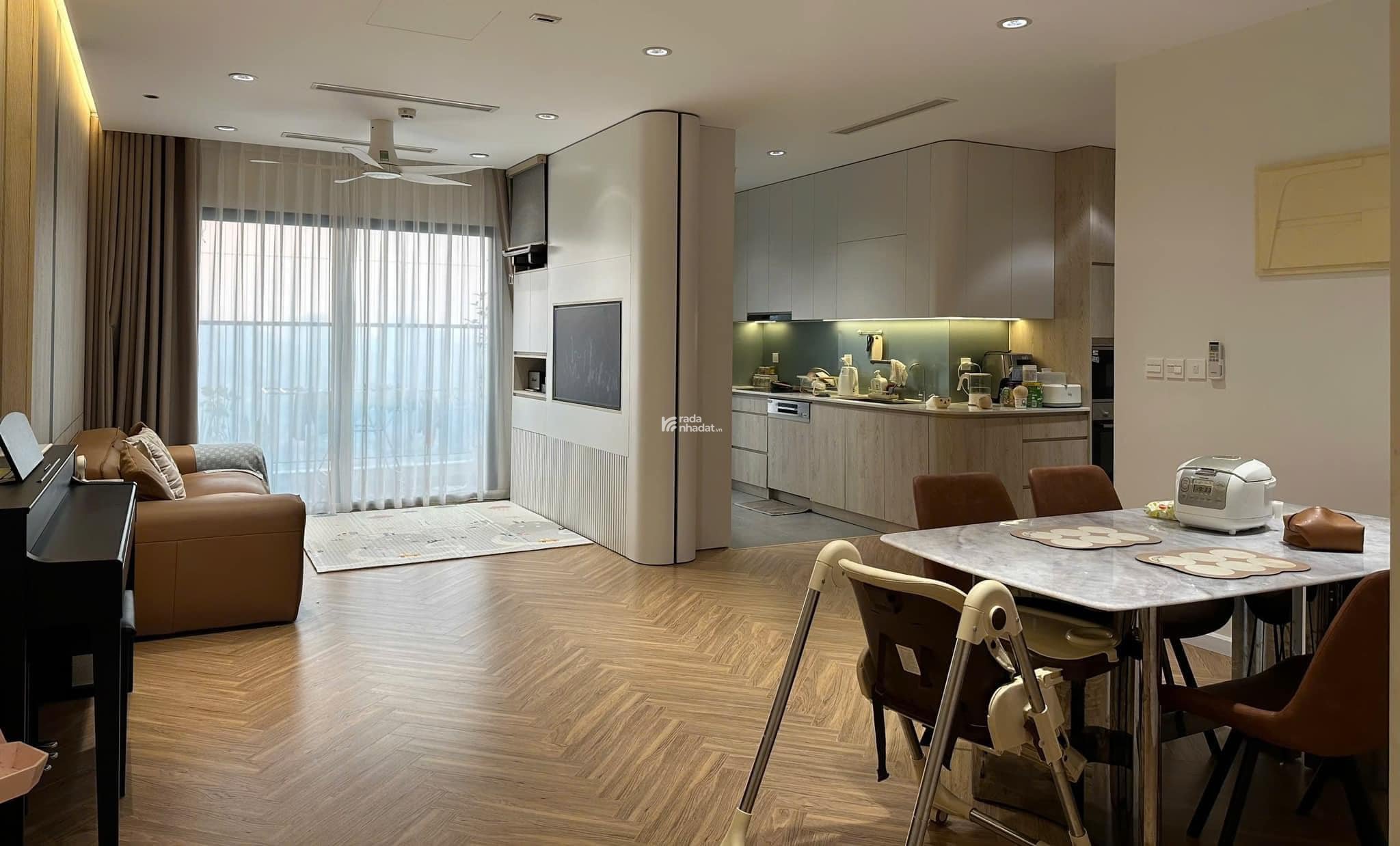 Chính chủ bán căn 2 phòng ngủ 85m2 Mỹ Sơn Tower số 62 Nguyễn Huy Tưởng. Giá 3,75 tỷ