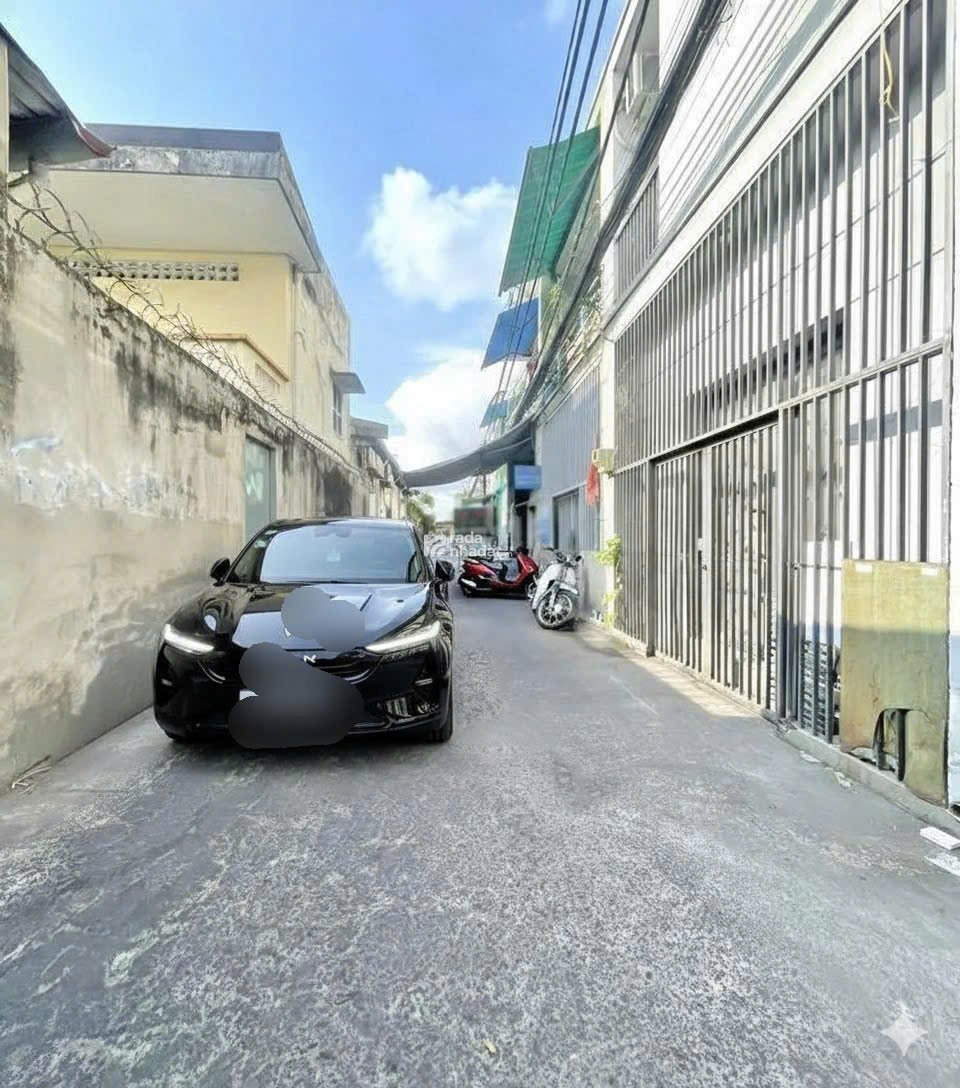 Nhỉnh 5tỷ - 80MV - hẻm ôtô tới cửa - nhà đẹp ngay KCX Tân Thuận