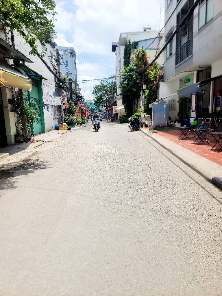 NGAY THE GARDEN TÂN KỲ TÂN QUÝ, TÂN PHÚ, CHUẨN 100M2 HIẾM CÓ. GIẢM 450TR CHỈ CÒN 13.5T TL TỐT