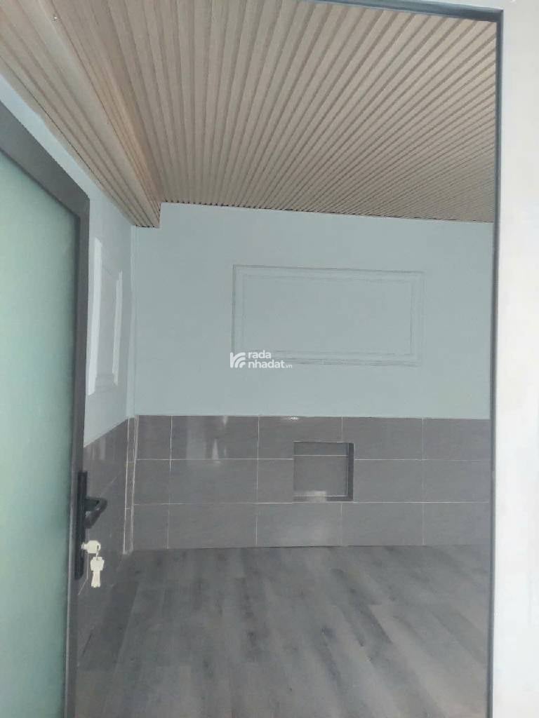 SÁT HẺM XE HƠI THÀNH MỸ, TÂN BÌNH, MỚI Ở NGAY. GIẢM 350TR CHỈ CÒN 1.69T TL 