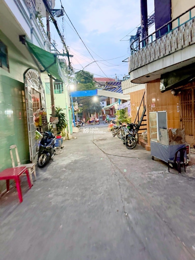  THOẠI NGỌC HẦU - TRUNG TÂM TÂN PHÚ - 84M2 - SỔ NỞ HẬU 