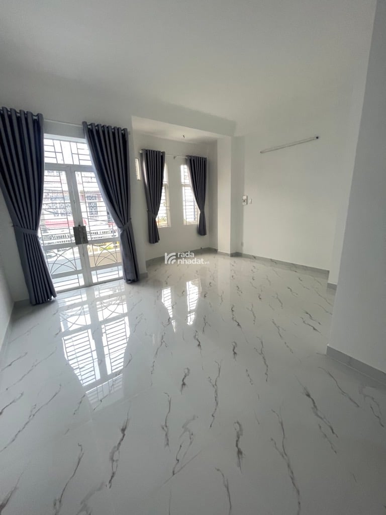 GIÁP QUẬN 8- KDC BÌNH HƯNG - BÌNH CHÁNH- DT: 6*18M- 11 TỶ 2