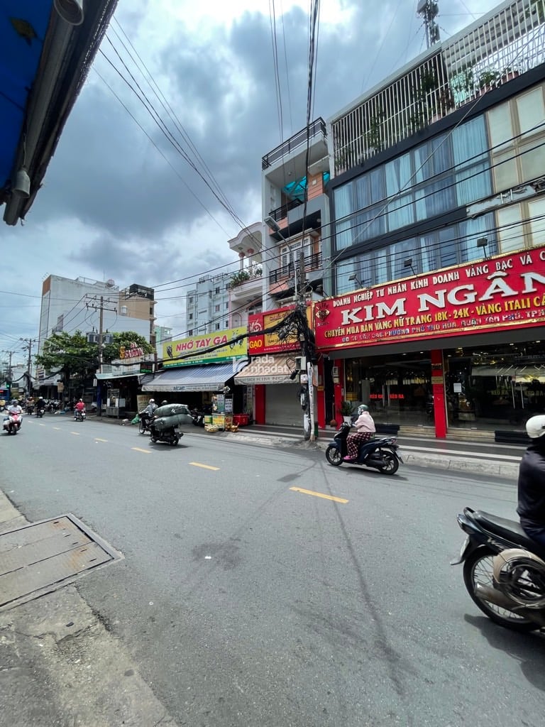 BÁN NHÀ MẶT TIỀN  VĂN CAO 130M2 3 TẦNG 16 TỶ NỘI THẤT CAO CẤP KẾ LÊ THÚC HOẠCH
