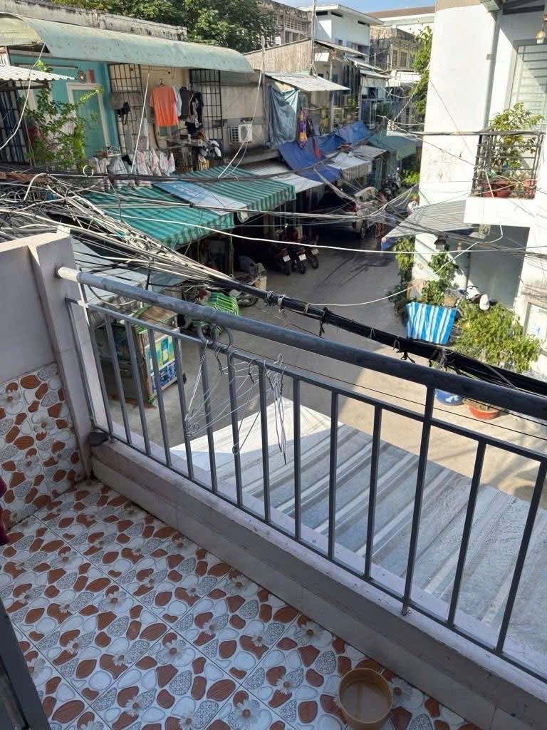 Bán nhà riêng tại Võ Văn Tần, GIÁ 3TỶ680 35m2, 2PN, 2WC, chính chủ, view đẹp