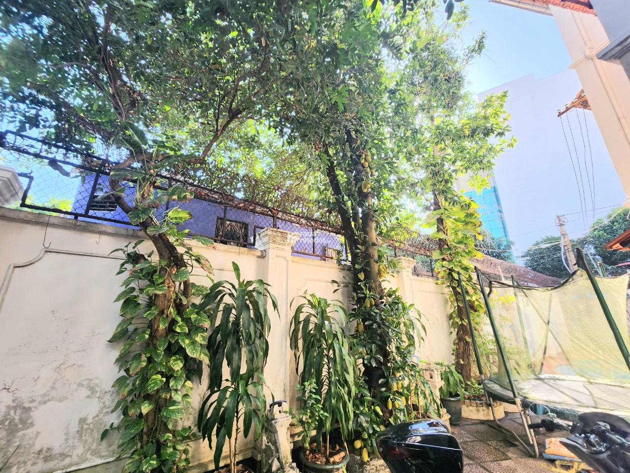 BIỆT THỰ- TRẦN QUỐC THẢO -Q.3- ĐẲNG CẤP THƯỢNG LƯU- DT:16*20- giá 170 TỶ