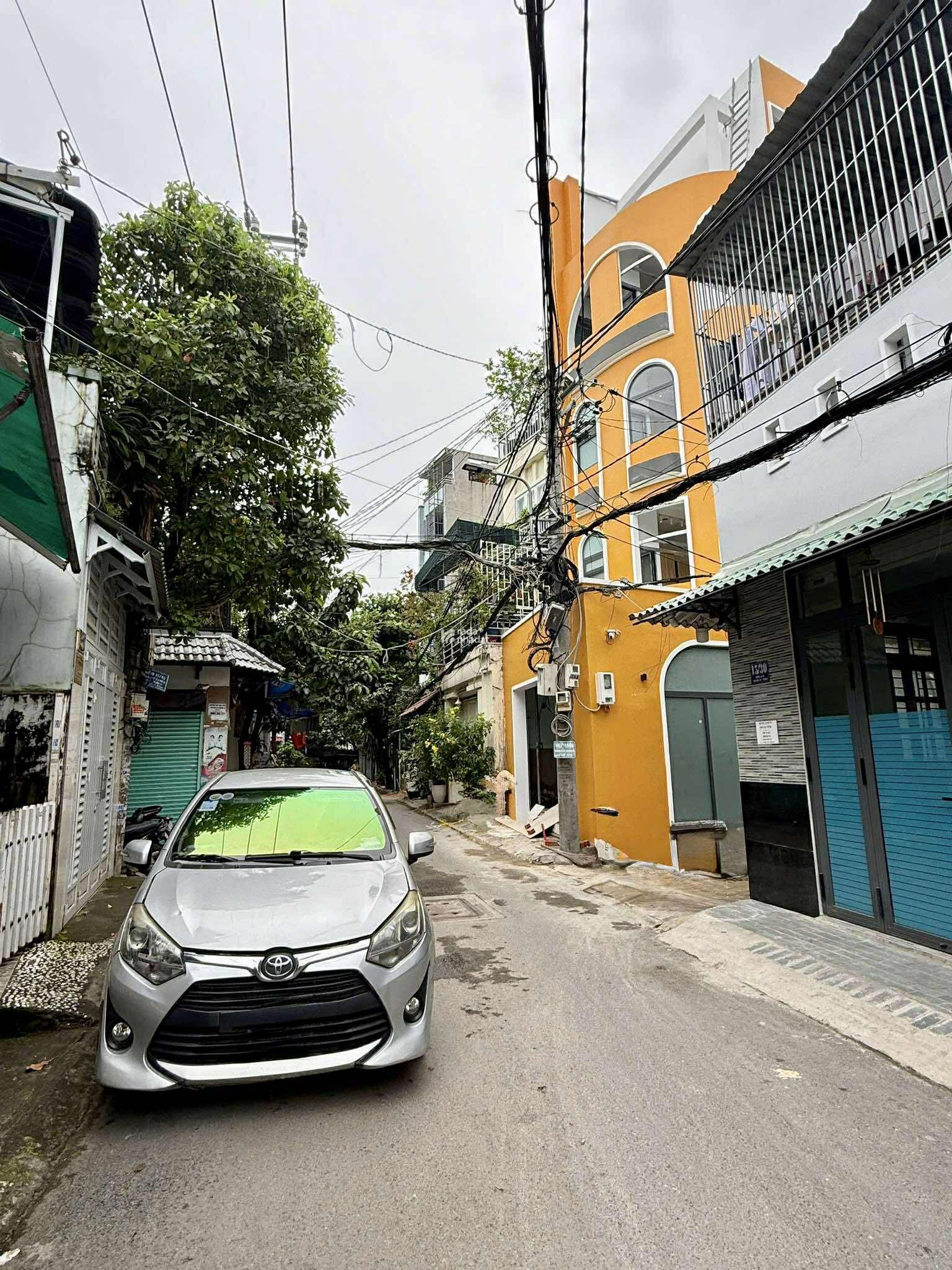 TOÀ CHDV 2MT 89m2 (5.716.8) 15 PHÒNG - DOANH THU 90TR/THÁNG - 18.8 TỶ