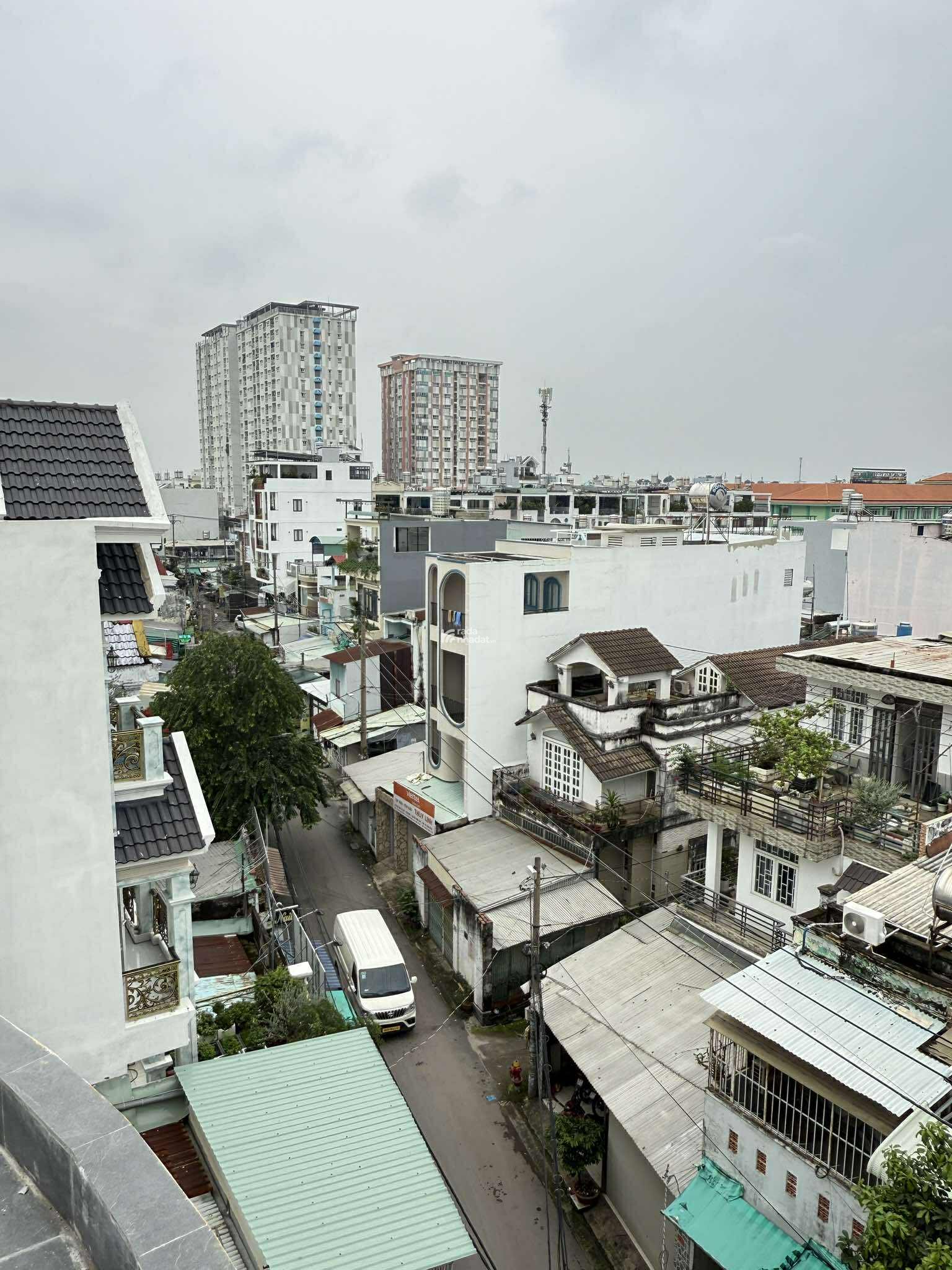 TOÀ CHDV 2MT 89m2 (5.716.8) 15 PHÒNG - DOANH THU 90TR/THÁNG - 18.8 TỶ