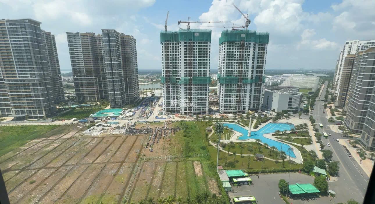 Săn căn HIÊM gia hơi 2PN View tâm cao cưc đinh, CHU CHUYÊN CÔNG TAC!