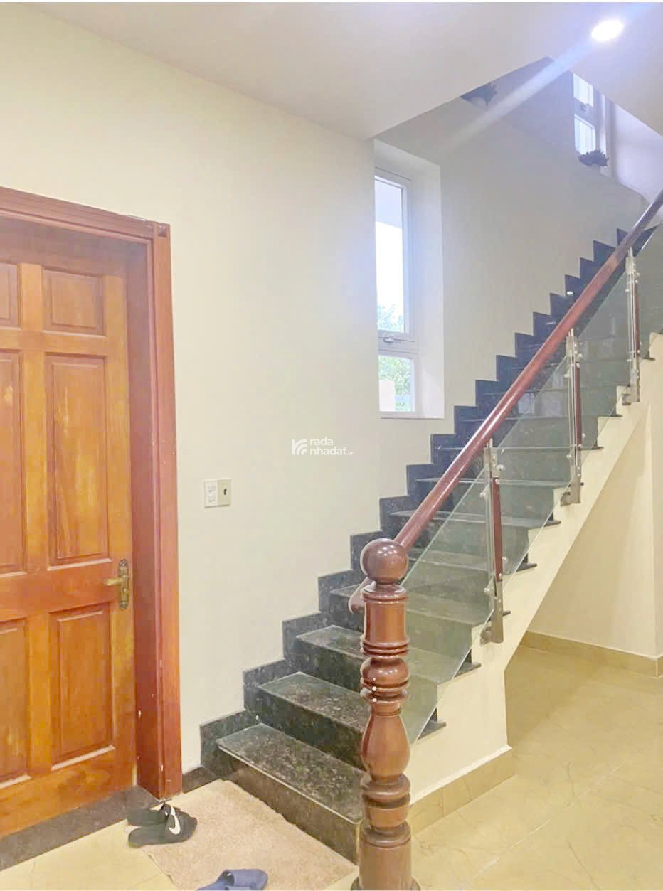 BÁN GÓC HAI MẶT TIỀN ĐƯỜNG SỐ TÂN QUY ĐÔNG QUẬN 7