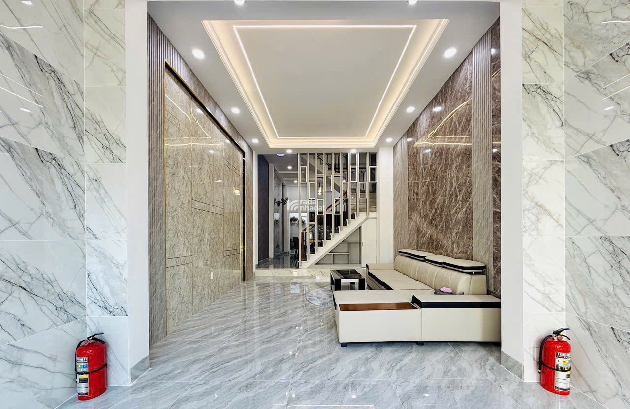 Bán nhà Vườn Lài An Phú Đông Q12 giá 2tỷ050tr DT 50m2, đang cho thuê 7tr/tháng