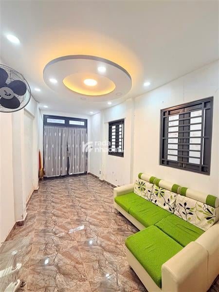 NHÀ VIP NGAY CHỢ PHẠM VĂN HAI, TÂN BÌNH, 30M2 CÓ KC TIỆN CẢI TẠO MỚI. GIẢM 750TR CHỈ 3.9T TL 