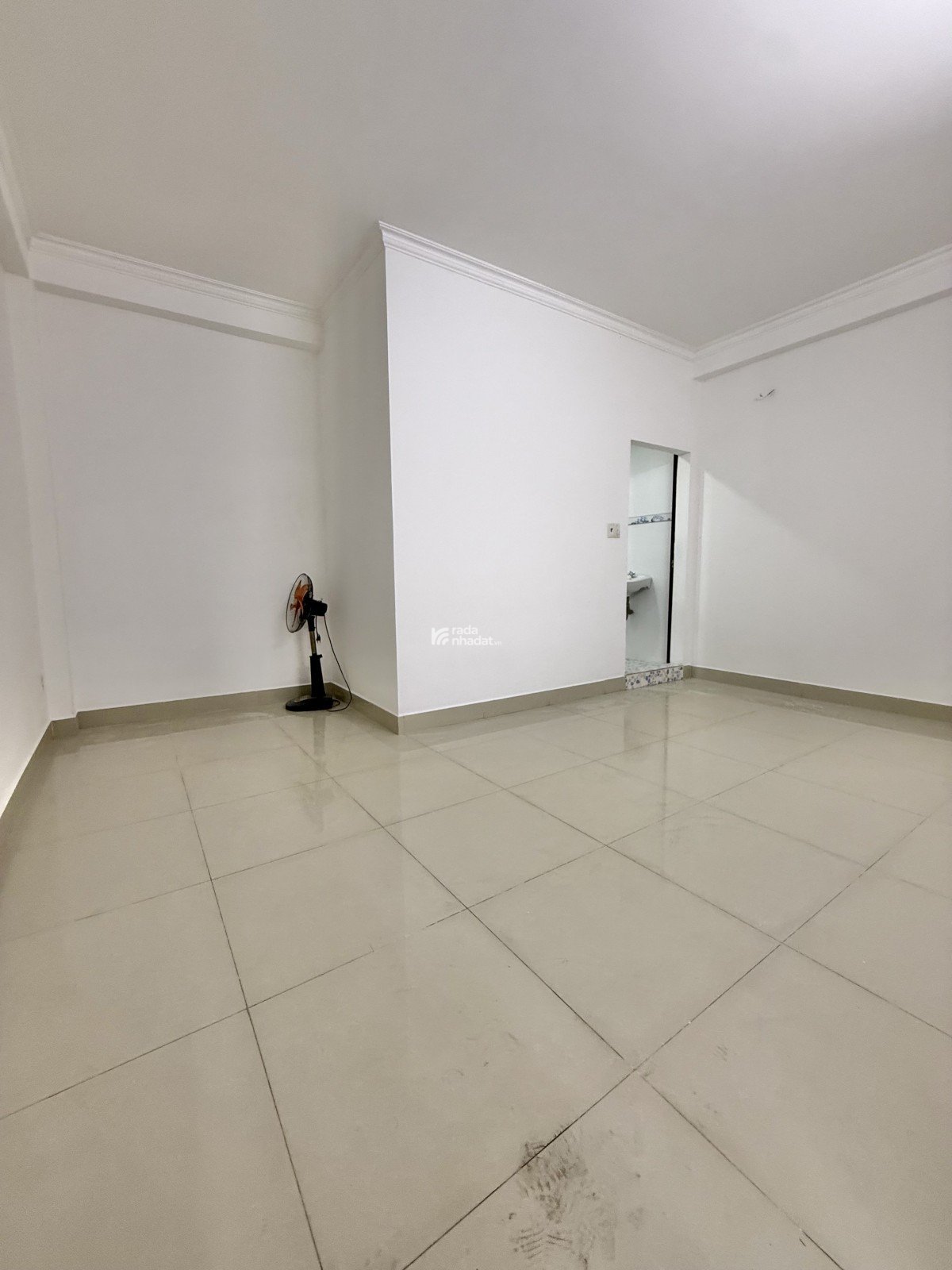 Nhà Đẹp 4 Tầng Bán Gấp, hẻm ô tô, đường Trường Chinh, P. Tây Thạnh, Tân Phú, chỉ 6,5 tỷ TL