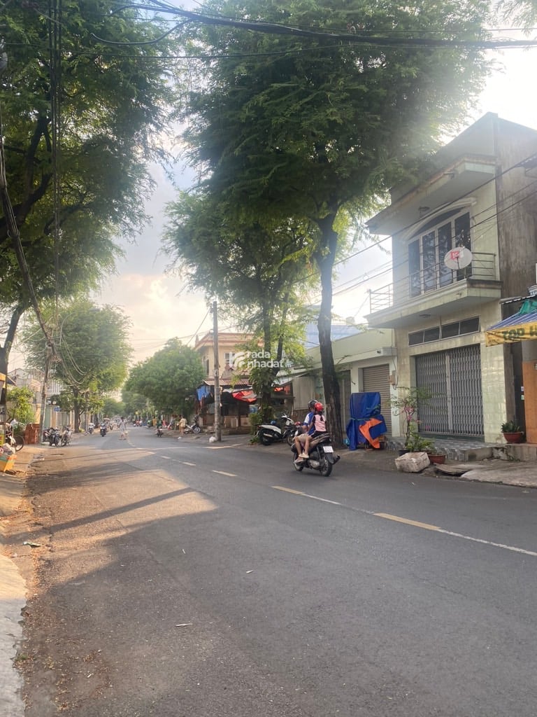 MẶT TIỀN KD ĐA NGÀNH NGHỀ, NGAY CHỢ TAM HẢI, NGANG HIẾM 8m; 230m2 CHỈ 17 TỶ.