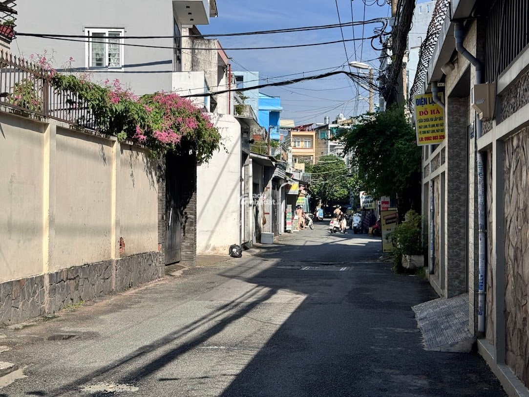 Bán nhà hẻm 79 Lê hoàng Phái, DT 4x16m, 1 trệt 2 lầu. Giá chỉ 8,3 tỷ