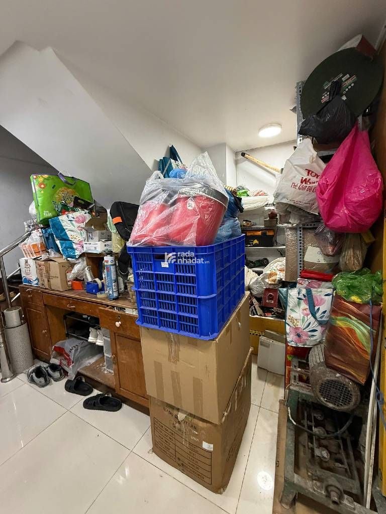 HẺM XE HƠI SÁT NHÀ, LẠC LONG QUÂN, TÂN BÌNH, 46M2 CÓ KC Ở NGAY. GIẢM 350TR CHỈ 8.79T