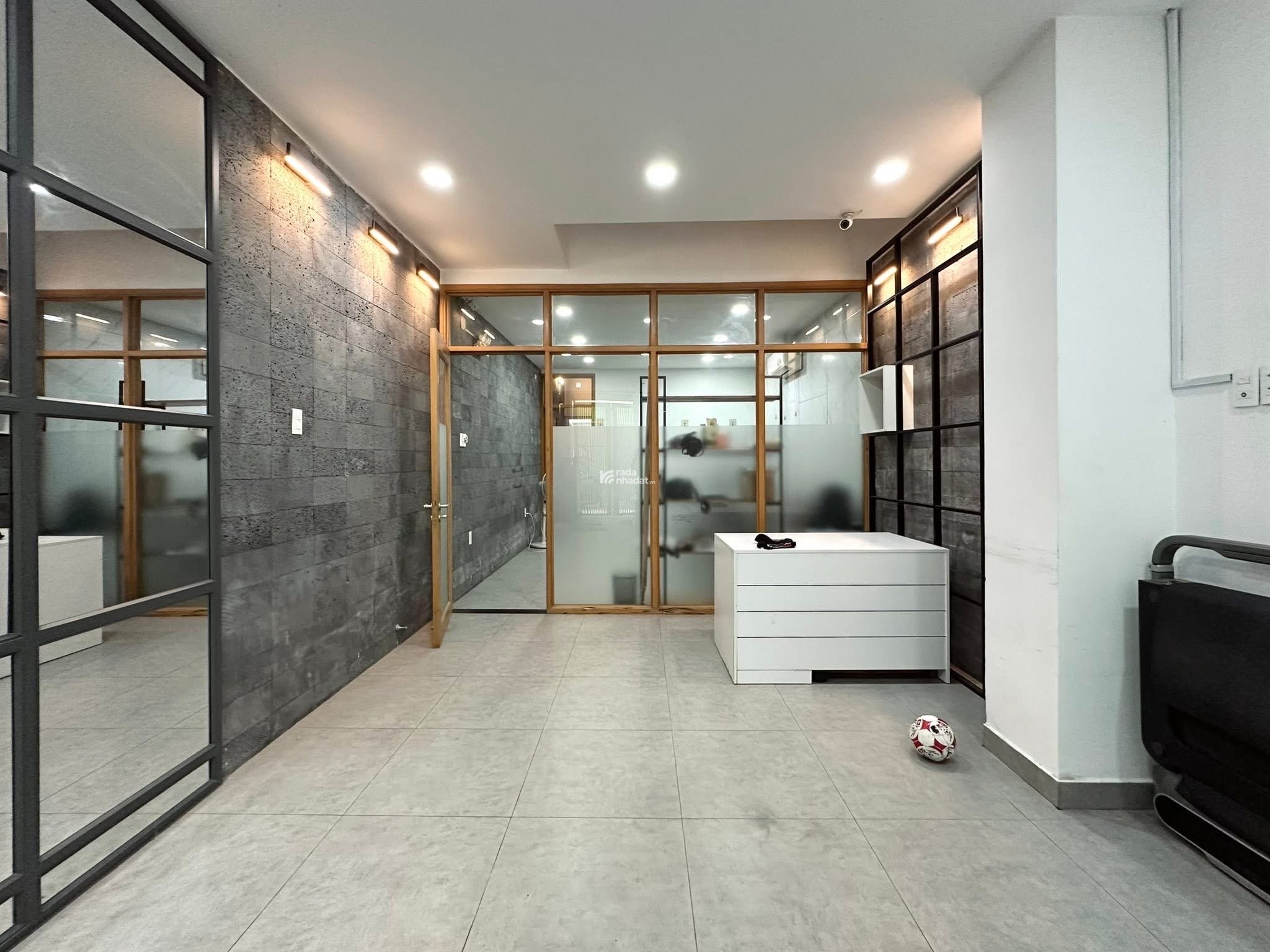 SIÊU VỊ TRÍ QUẬN 1 -HAI BÀ TRƯNG - TÂN ĐỊNH- 70M2(4.2  17m) 5 TẦNG - HẺM Ô TÔ - GIÁ 22 TỶ