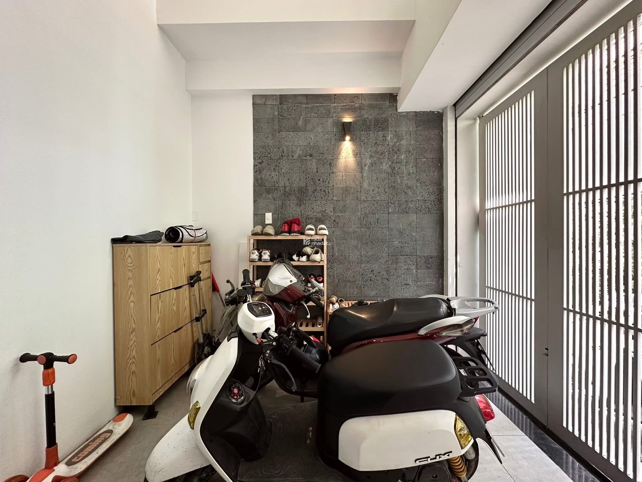 SIÊU VỊ TRÍ QUẬN 1 -HAI BÀ TRƯNG - TÂN ĐỊNH- 70M2(4.2  17m) 5 TẦNG - HẺM Ô TÔ - GIÁ 22 TỶ