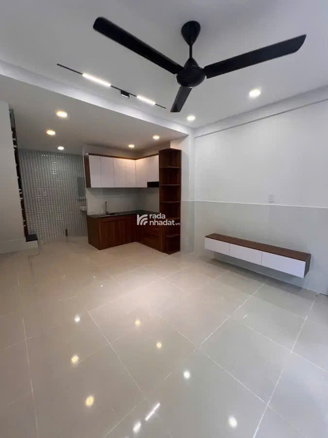 BÁN NHÀ ĐẸP LẠC LONG QUÂN, P.8, Q.TÂN BÌNH  CHỈ 4.35 TỶ