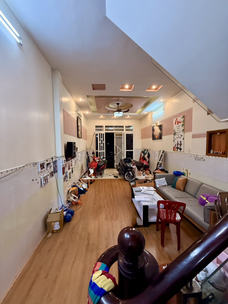 NHÀ ĐẸP 4 TẦNG (4x16) - MẶT TIỀN ĐƯỜNG - KHU PHÂN LÔ - VIEW CÔNG VIÊN 