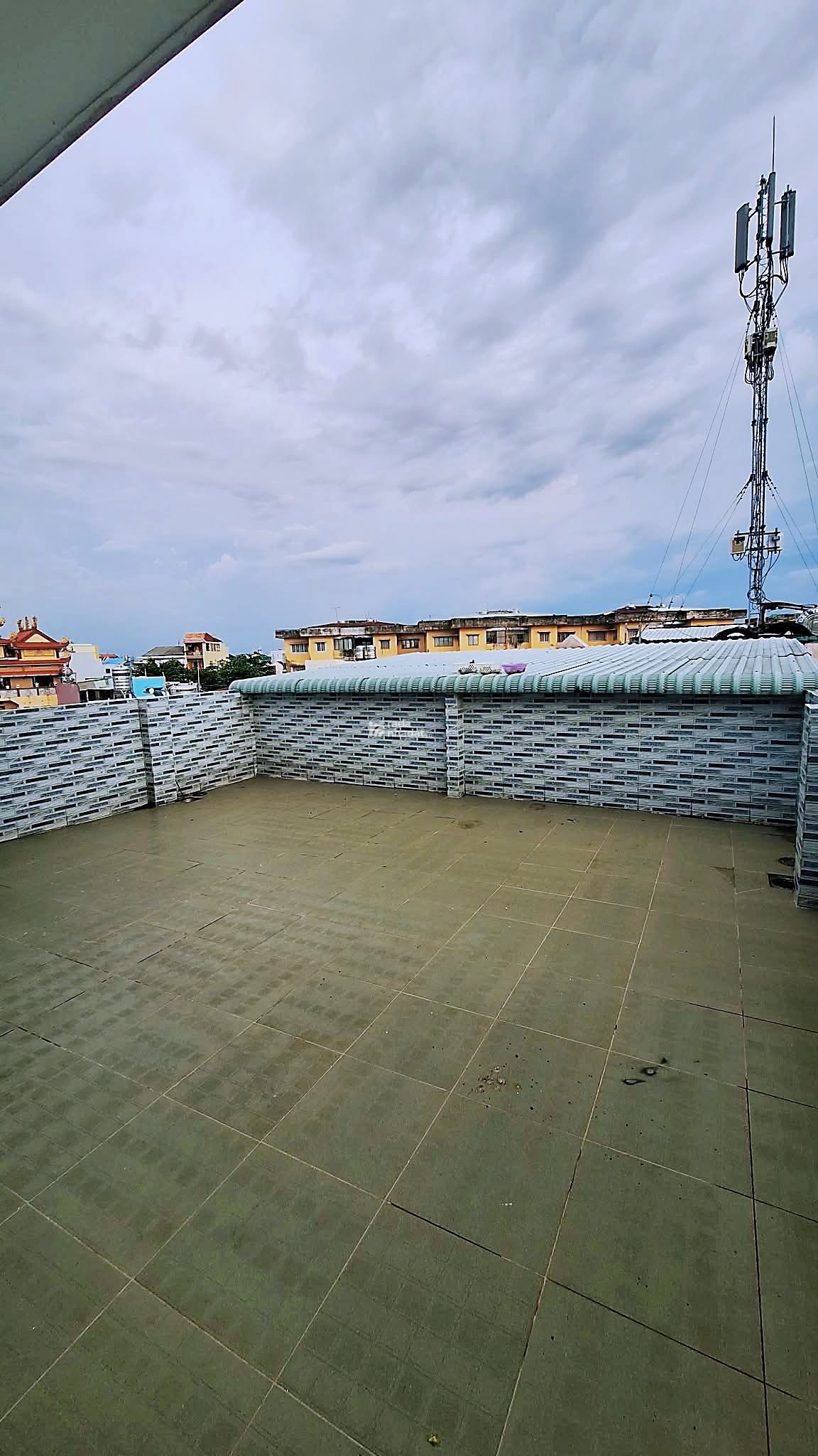 Bán Gấp Căn Hộ Dịch Vụ, 11 phòng,4 Tầng, 118m, Giá Nhỉnh 8 Tỷ 