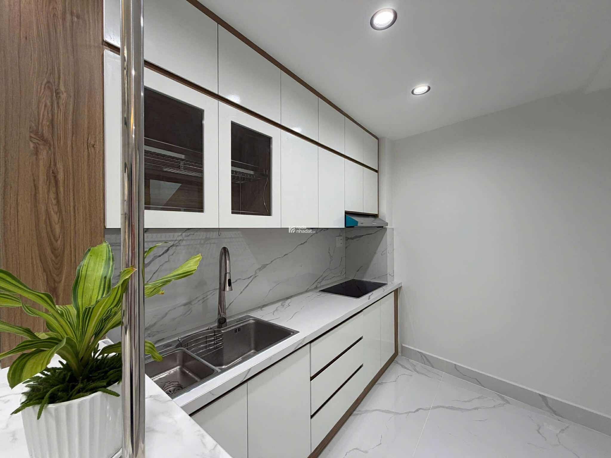 Chính chủ bán nhà mới xây 100% - Cao cấp - Hẻm xe Hơi - 7.7tỷ