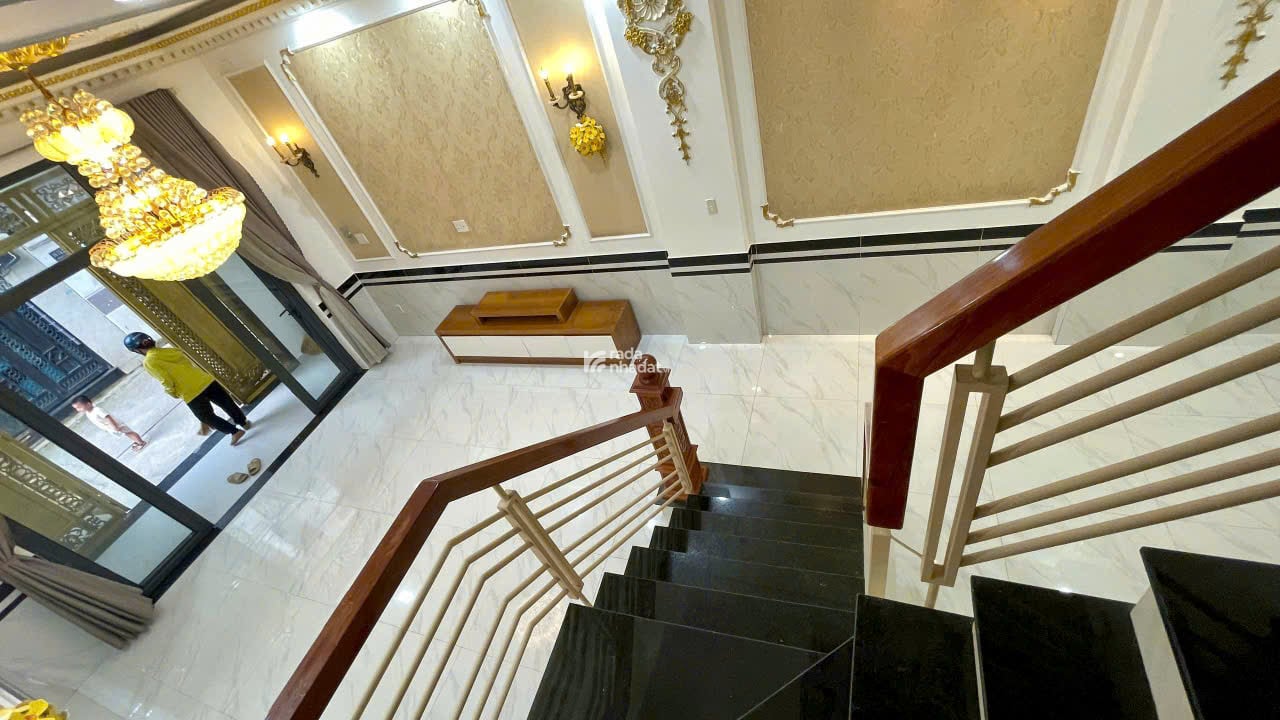 BÁN GẤP NHÀ ƯNG Ý 1 TRỆT 2 LẦU HẺM Ô TÔ ĐƯỜNG 22 LINH ĐÔNG THỦ ĐỨC 60.8M2 7.6 TỶ