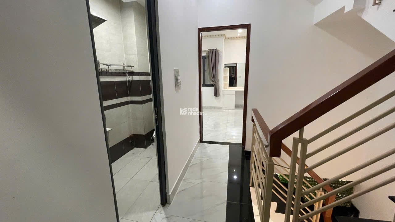 BÁN GẤP NHÀ ƯNG Ý 1 TRỆT 2 LẦU HẺM Ô TÔ ĐƯỜNG 22 LINH ĐÔNG THỦ ĐỨC 60.8M2 7.6 TỶ
