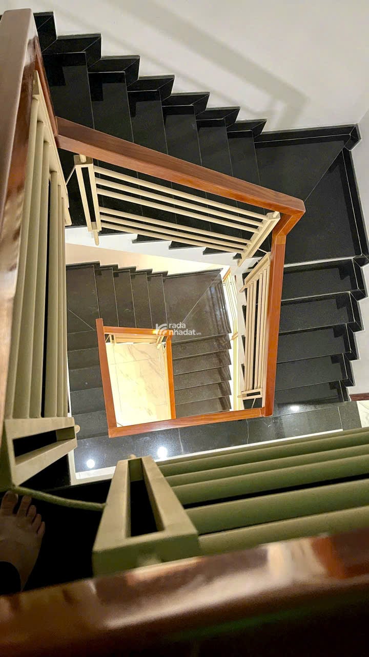BÁN GẤP NHÀ ƯNG Ý 1 TRỆT 2 LẦU HẺM Ô TÔ ĐƯỜNG 22 LINH ĐÔNG THỦ ĐỨC 60.8M2 7.6 TỶ