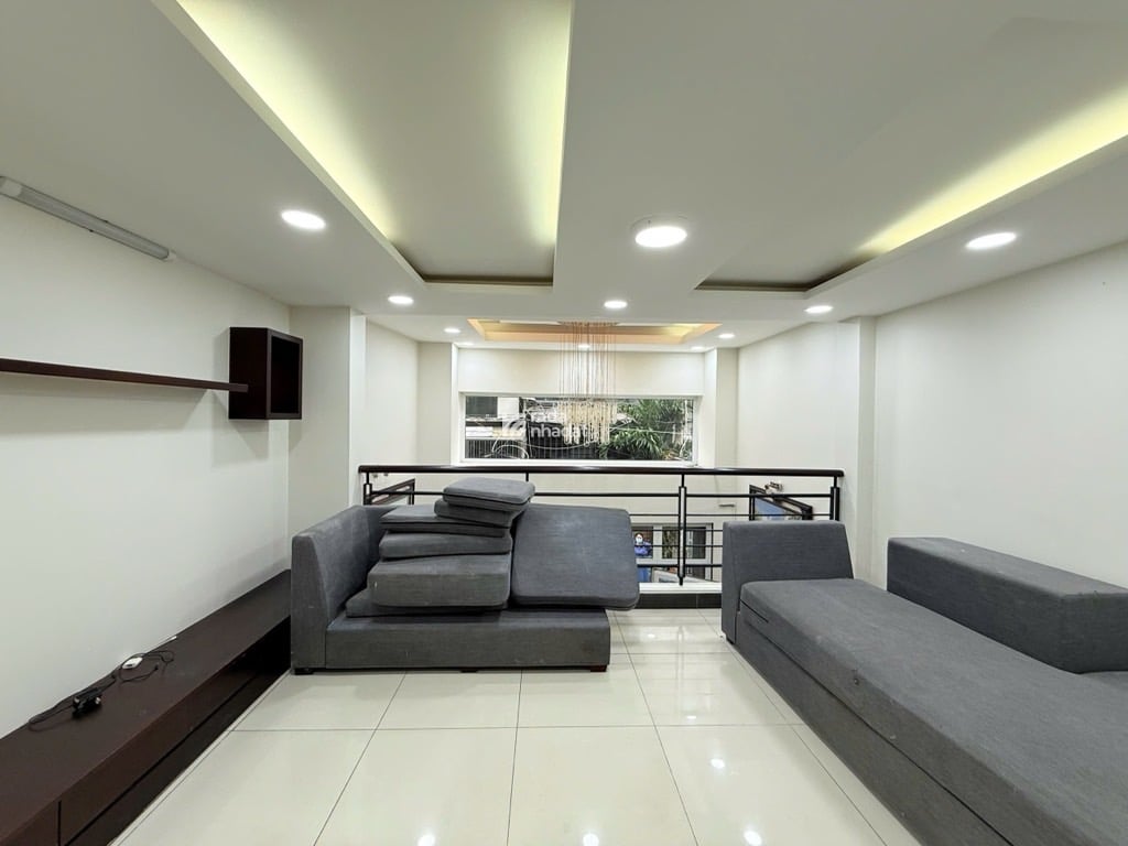 HXH 4 CHỖ NGỦ TRONG NHÀ - HOÀNG HOA THÁM THÔNG NGUYỄN VĂN ĐẬU - P5 BT - 60M (4x15) 5 TẦNG 5PN 6 WC