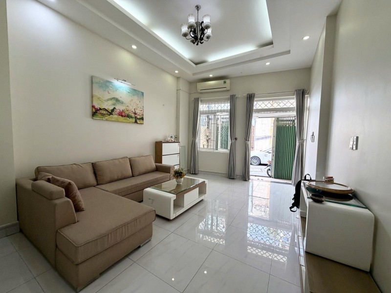 Nhà 3 Tầng Bình Trưng Tây Q2 - ÔTÔ Tránh - BV Lê Văn Thịnh. Giá 7.x Tỷ