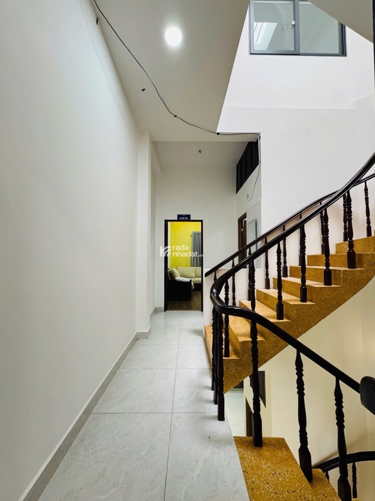 NHÀ ĐẸP 3 TẦNG 80M2(4X20)-KDC TÊN LỬA-GẦN AEON-GIÁ 11.2 TỶ