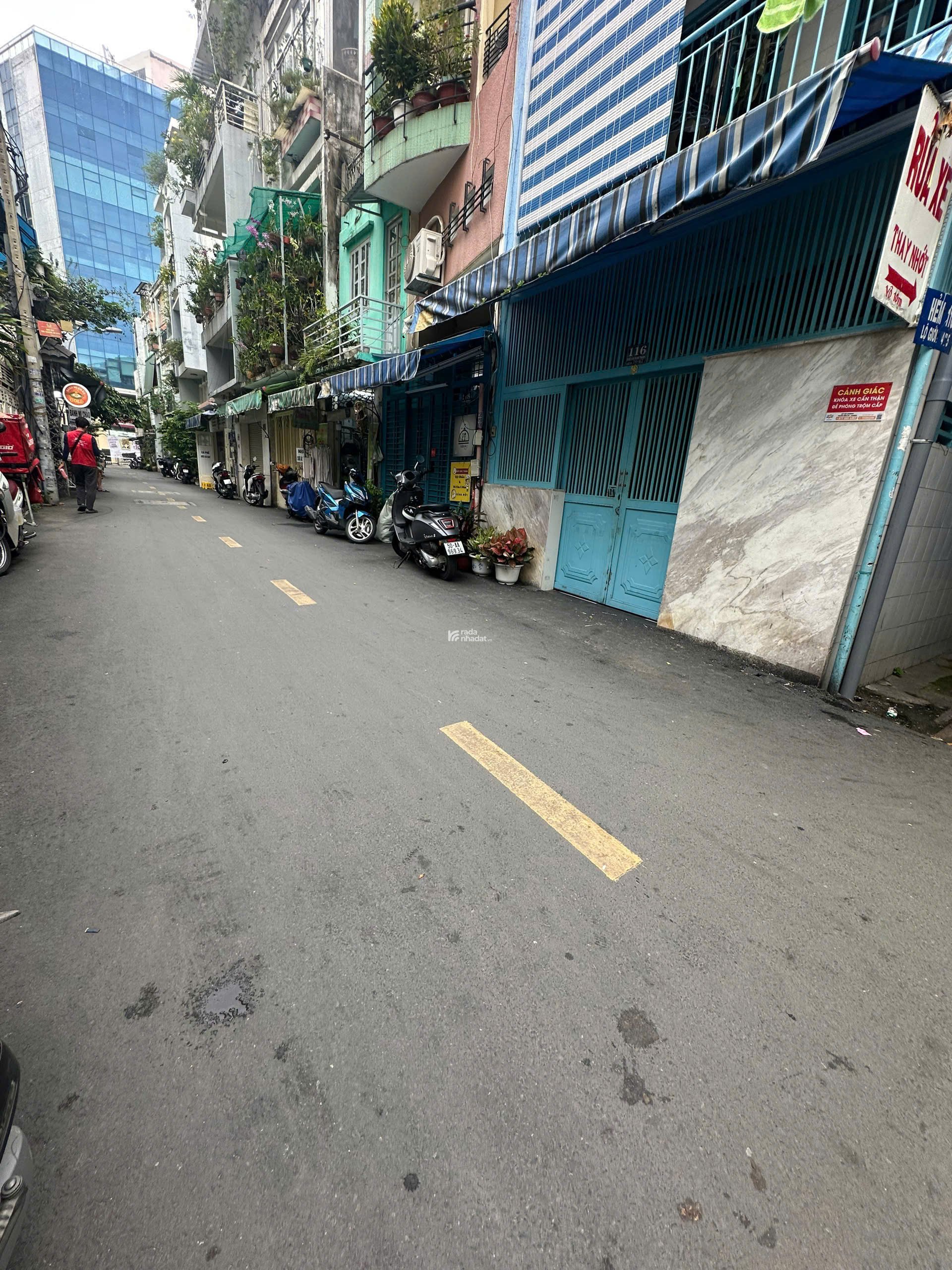 BÁN NHÀ CẤP 4 HẺM Ô TÔ 5M THÀNH THÁI - NGANG KHỦNG HƠN 10M - 20.5 TỶ 