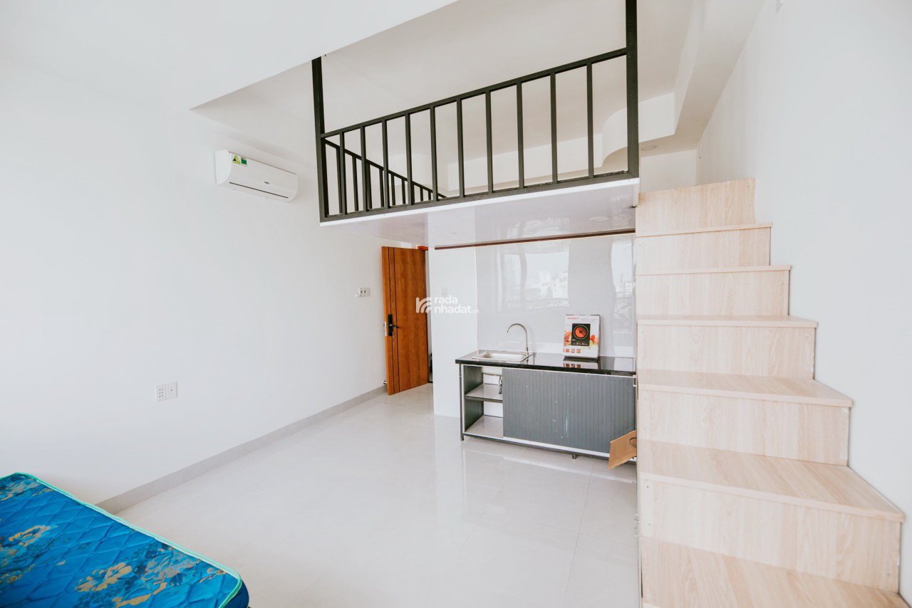 Bán CHDV 5 lầu hẻm xe hơi đường Tám Danh Phường 4 Quận 8