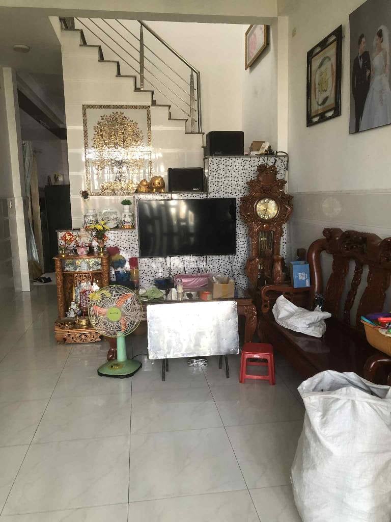 BÁN NHÀ TỈNH LỘ 10 210M2 11.X TỶ 8X20M TÂN TẠO BÌNH TÂN GẦN CHỢ BÀ HOM DÂN CƯ HIỆN HỮU 