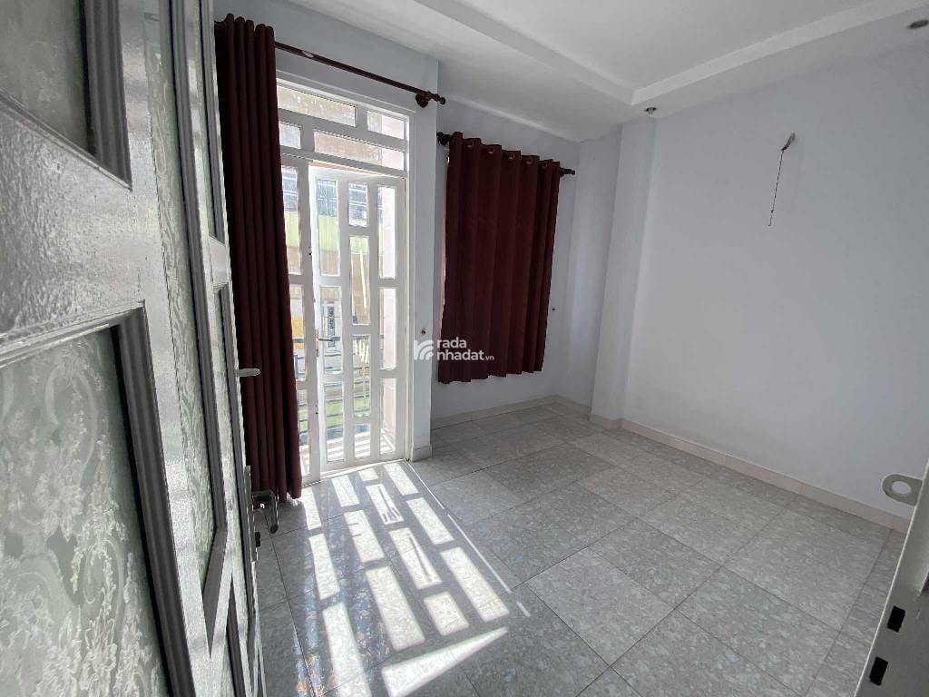 BÌNH TÂN 4 TẦNG - HẺM THOÁNG ĐẸP YÊN TĨNH NHÀ XÂY KIÊN CỐ BTCT HOÀN CÔNG ĐỦ - 49 SHR VUÔNG VỨC