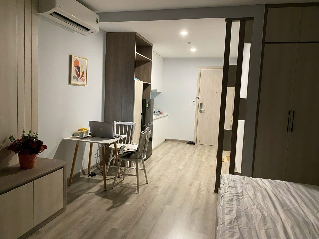 Căn Hộ Trung Tâm Nha Trang, Cách Biển chỉ 300m