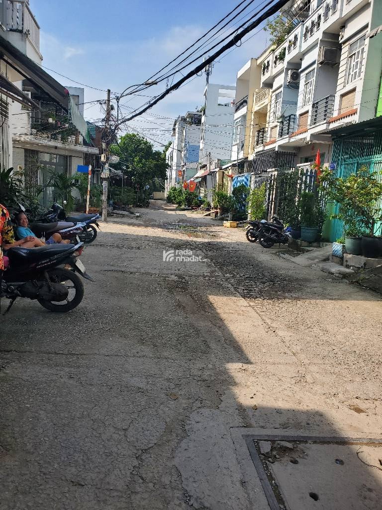 HẺM 8M ĐƯỜNG HOÀNG NGÂN, P.16, Q.8 - NGAY VÕ VĂN KIỆT -  GIÁP Q.6 - 77M2 - NỞ HẬU TÀI LỘC