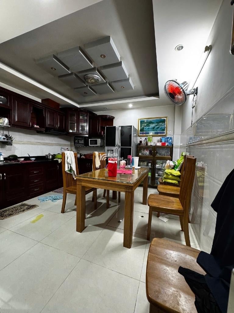 Bán nhà gần văn cao bình long lê văn qưới